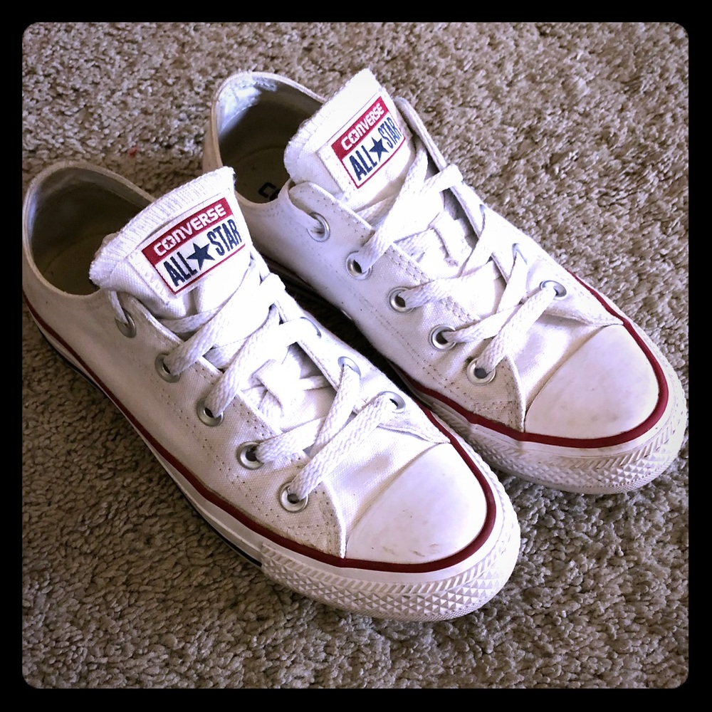 White Converse ✌🏼❤️🇺🇸